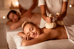 Nuad Thai