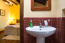 POSADA RURAL ENTRECOMILLAS