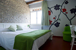 HOTEL IZALDE