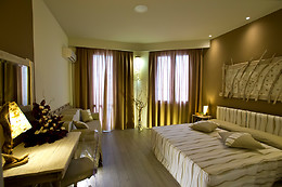 HOTEL TIRRENO