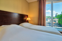 Zenitude Hôtel-Résidences : Les Jardins de Lourdes ***