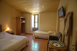 MASIA CA LA CAPUTXETA & GOLF
