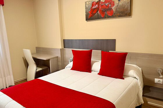 HOTEL GALATEA BURELA - photo 1