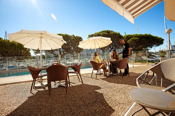 Hotel The Originals Montpellier Sud Neptune - photo 3