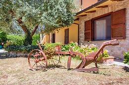 Agriturismo La Mora