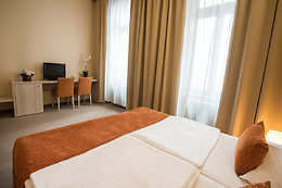 Star Hotel by Mellow Mood Hotels