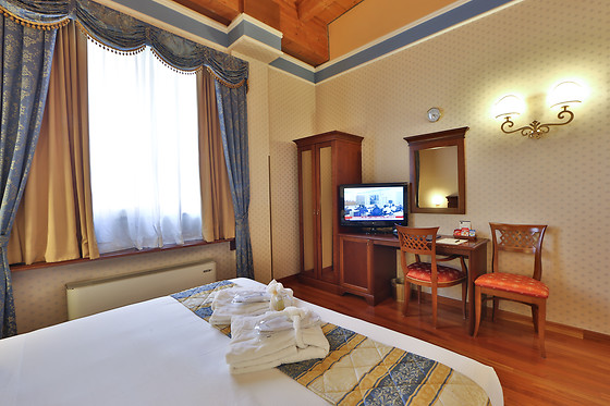 Best Western Classic Hotel - photo 2
