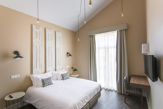 CASA DAS MURALHAS HERITAGE HOUSE - photo 8