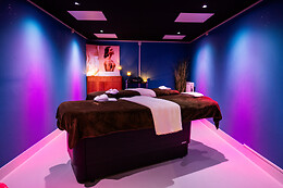 Blue Diamonds Health and Beauty Club