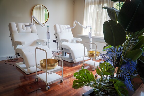 Blue Diamonds Health and Beauty Club - photo 2