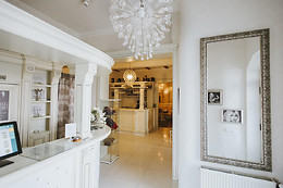 Cherie Hotel Boutique & Restaurant