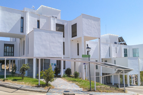 APARTAMENTOS EMBALSE DE ORELLANA - photo 2