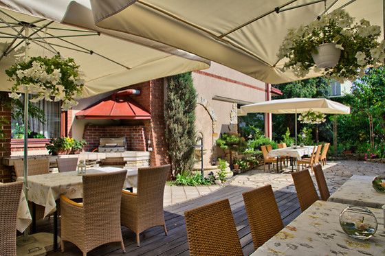 Villa Estera - Hotel & Restauracja - photo 16