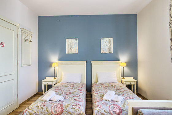 Villa Estera - Hotel & Restauracja - photo 4