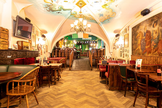 Antwerp Boulevard (Kelly's Irish Pub / Duke of Antwerp / Bier Central Antwerpen) - photo 3