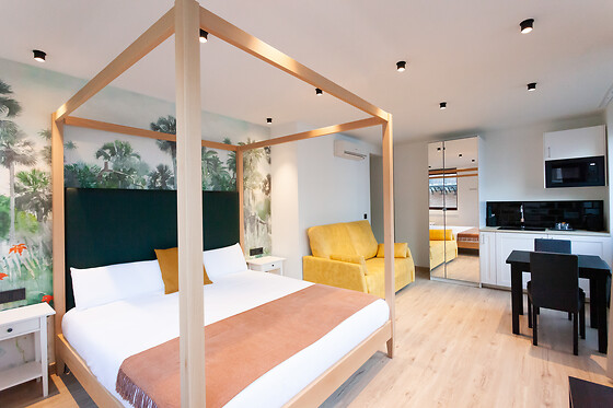 WELLDONE APARTMENTS - photo 0