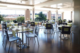HOTEL CUATRO POSTES
